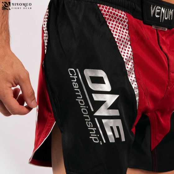 Venum x ONE FC Fightshorts - Red