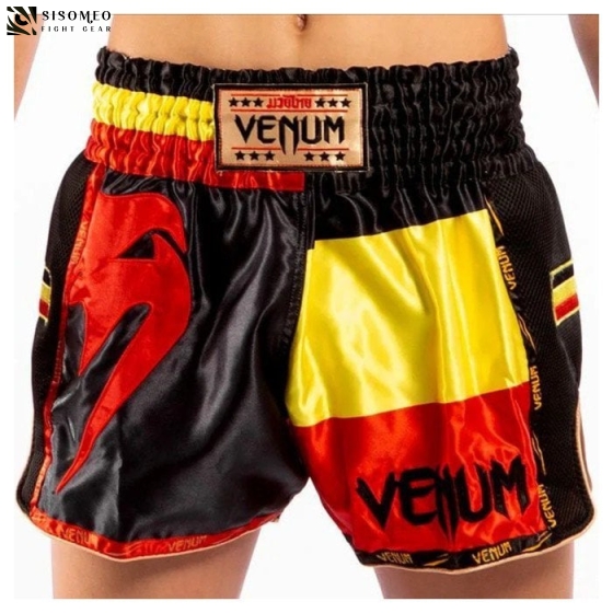 Quần muaythai Venum Giant Muay Thai shorts - Black/Yellow/Red